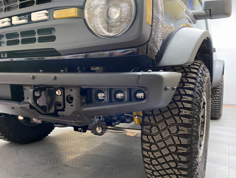 ORACLE Lighting 21-22 Ford Bronco Triple LED Fog Light Kit for Steel Bumper - White ORACLE Lighting Fog Lights AXOPROS