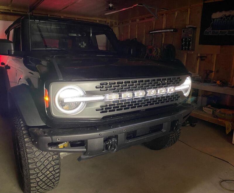 ORACLE Lighting Universal Illuminated LED Letter Badges - Matte Wht Surface Finish - R ORACLE Lighting Light Accessories and Wiring AXOPROS