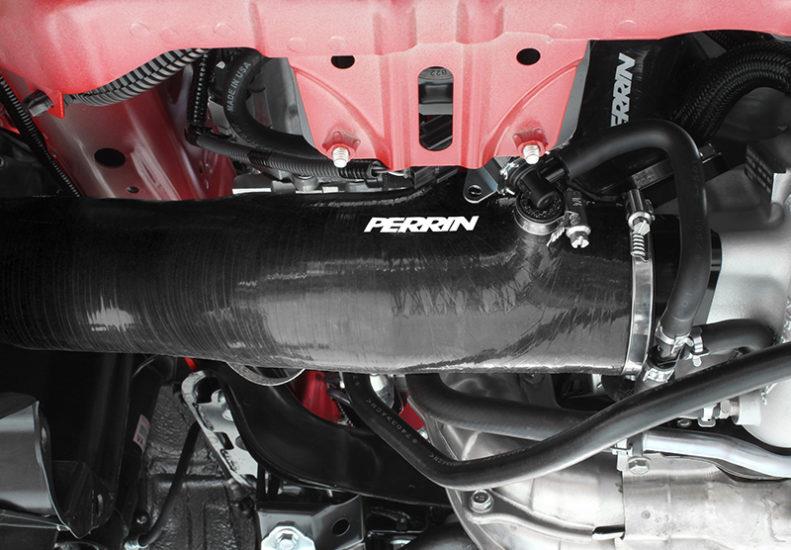 PERRIN 15-21 Subaru WRX / 14-18 Forester XT Turbo Inlet Hose 3in. w/ Turbo Adapter Flange - Black Perrin Performance Hoses AXOPROS
