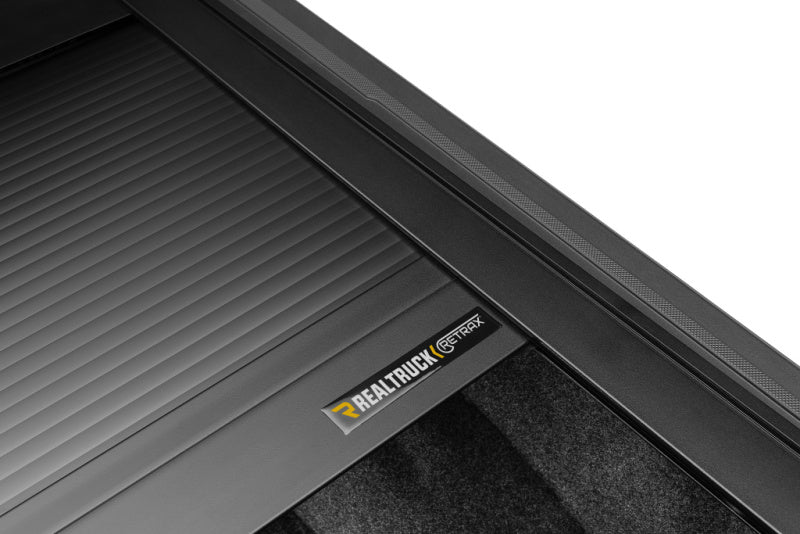 Retrax 21-22 Ford F-150 Super Crew/Super Cab (Incl. 2022 Lightning) 5.5ft Bed RetraxONE XR Retrax Retractable Bed Covers AXOPROS