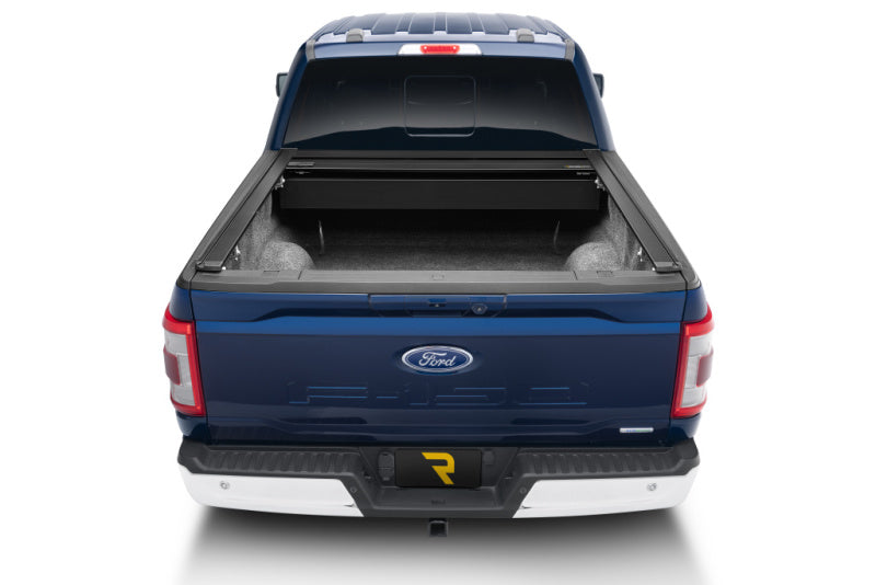 Retrax 21-22 Ford F-150 Super Crew/Super Cab (Incl. 2022 Lightning) 5.5ft Bed RetraxPRO XR Retrax Retractable Bed Covers AXOPROS