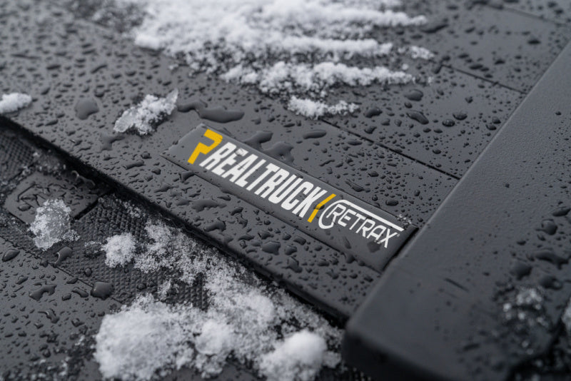 Retrax 21-22 Ford F-150 Super Crew/Super Cab (Incl. 2022 Lightning) 5.5ft Bed RetraxPRO XR Retrax Retractable Bed Covers AXOPROS