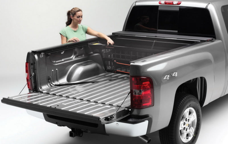 Roll-N-Lock 20-22 Jeep Gladiator (60in. Bed Length) Cargo Manager Roll-N-Lock Cargo Organization AXOPROS