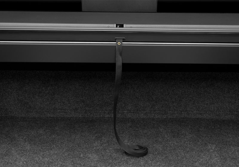 Roll-N-Lock 2019 Chevrolet Silverado 1500 60.5in Bed M-Series Retractable Tonneau Cover Roll-N-Lock Tonneau Covers - Retractable  AXOPROS