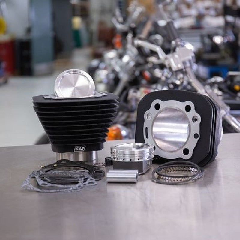 S&S Cycle 86-19 Sportster Models 883 to 1200cc Conversion Kit - Wrinkle Black S&S Cycle Piston Sets - Powersports AXOPROS