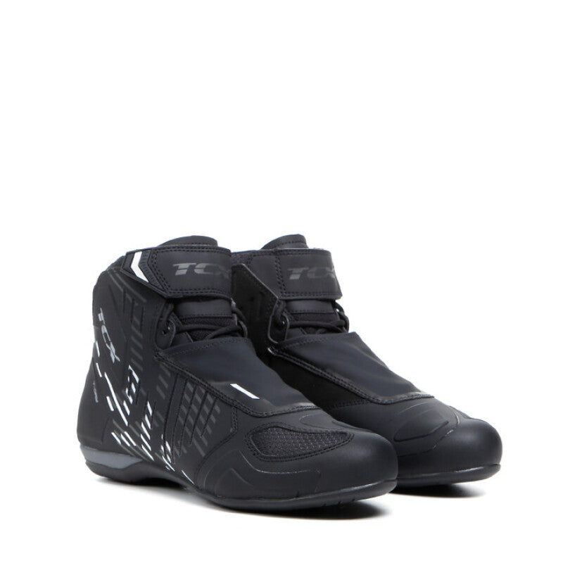 TCX R04D Waterproof Shoe Black/White Size - 43 TCX Shoes AXOPROS