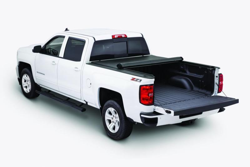 Tonno Pro 07-13 Chevy Silverado 1500 5.8ft Fleetside Lo-Roll Tonneau Cover Tonno Pro Tonneau Covers - Roll Up AXOPROS