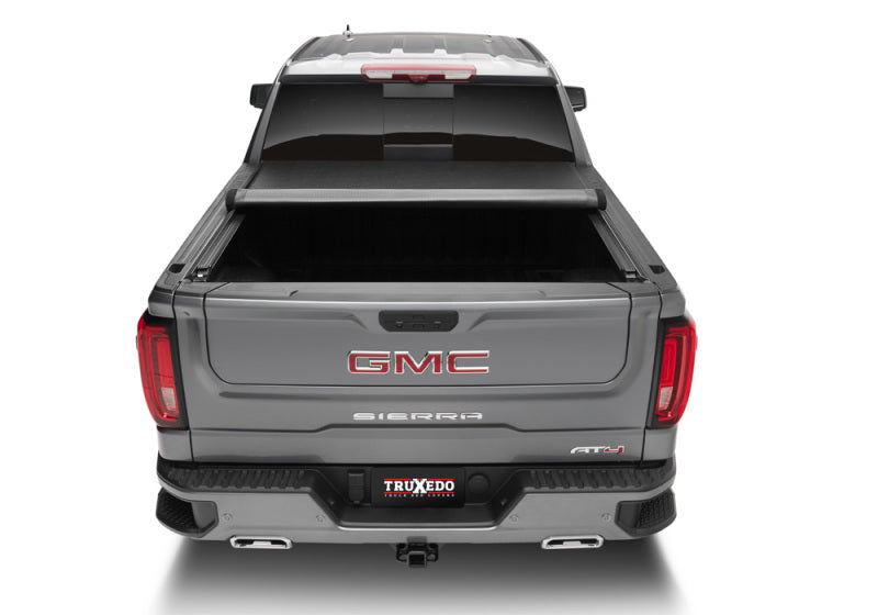 Truxedo 19-20 GMC Sierra & Chevrolet Silverado 1500 (New Body) 5ft 8in Lo Pro Bed Cover Truxedo Bed Covers - Roll Up  AXOPROS