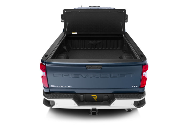 UnderCover 2020 Chevy Silverado 2500/3500 6.9ft Armor Flex Bed Cover Undercover Bed Covers - Folding AXOPROS