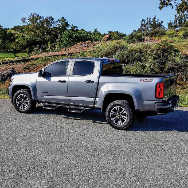 Westin 15-22 Chevrolet Colorado / GMC Canyon Crew Cab Outlaw Nerf Step Bars Westin Nerf Bars AXOPROS