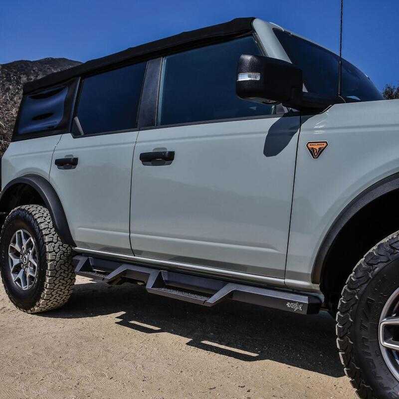 Westin/HDX 2021+ Ford Bronco Drop Nerf Step Bars - Textured Black Westin Nerf Bars AXOPROS