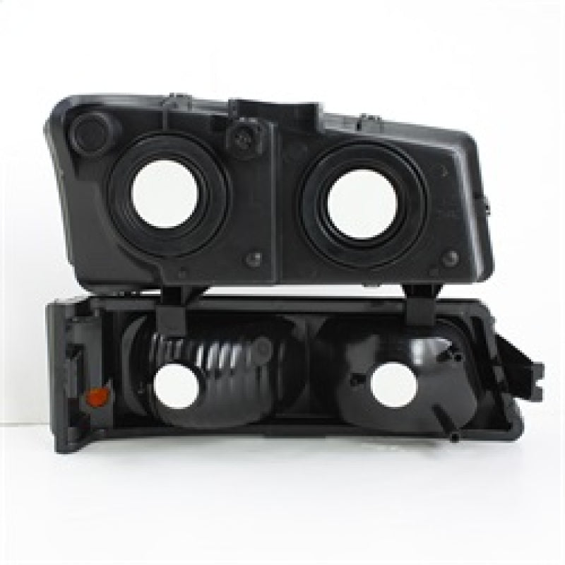 Xtune Chevy Silverado 2500HD 03-06 Crystal Headlights w/ Amber Lights Smoke HD-JH-CSIL03-AM-SM-SET SPYDER Headlights AXOPROS