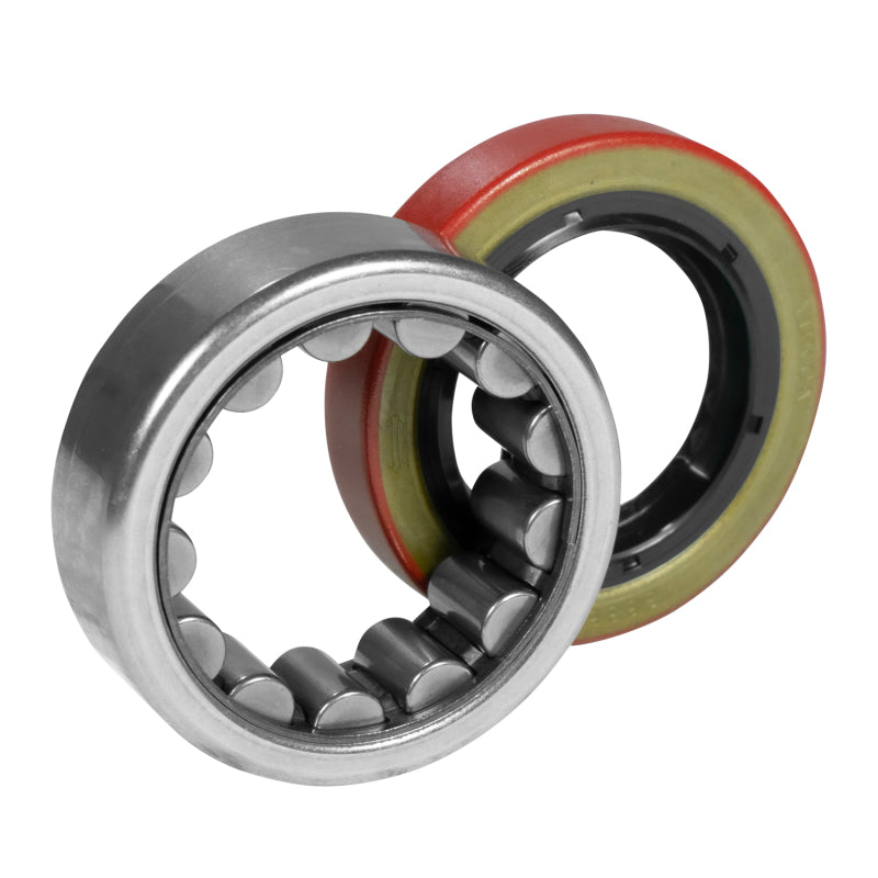 Yukon Gear R1559TV Axle Bearing and Seal Kit / Torringtonbrand / 2.530in OD / 1.620in ID Yukon Gear & Axle Bearings AXOPROS