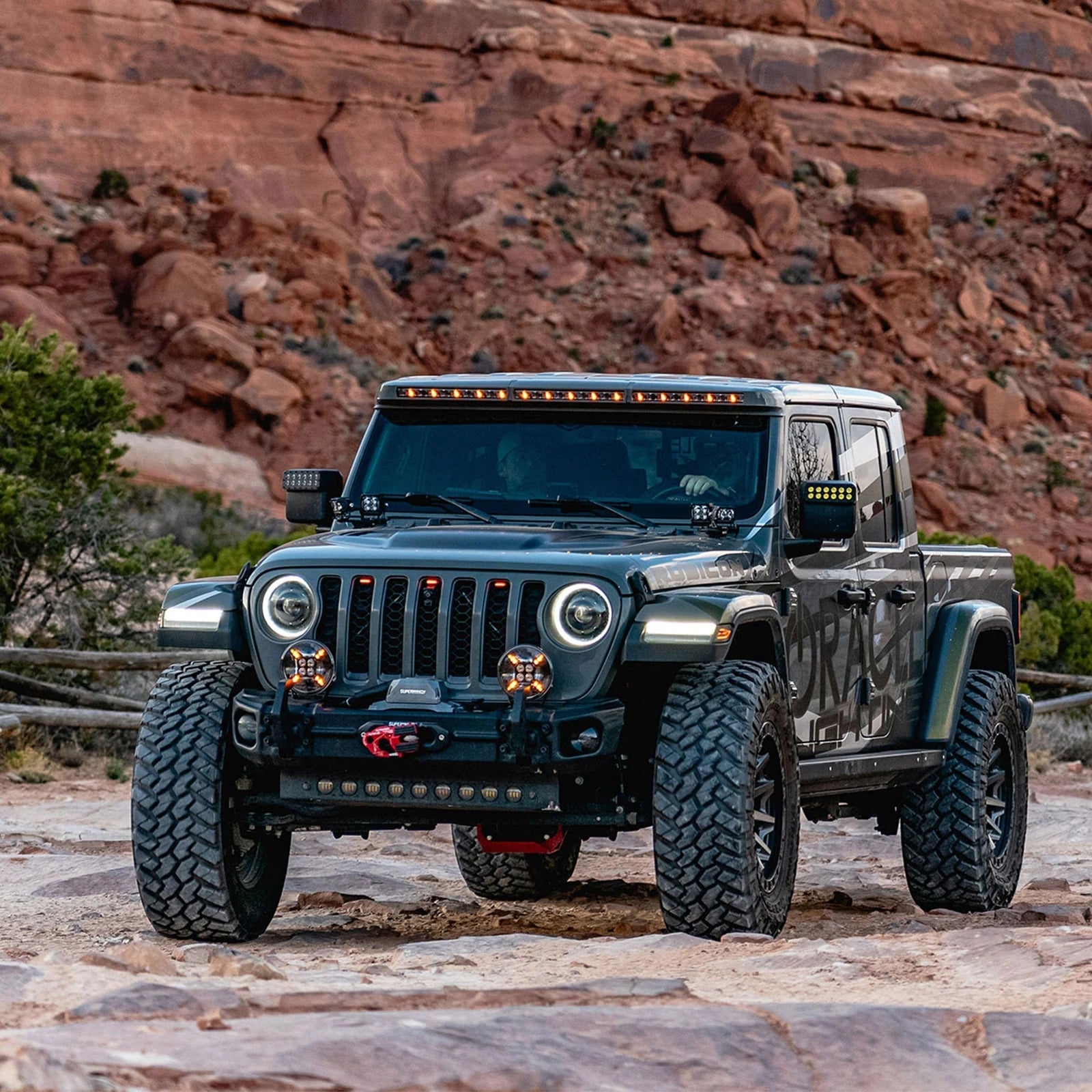 Upgrade Your Jeep with the ORACLE Lighting Integrated Windshield Light Bar