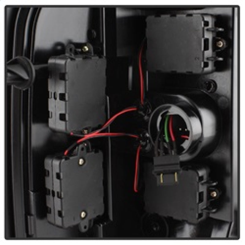 Spyder 07-13 Silverado (Will Not Work w/2010 921 Bulb) V3 LED Tail Lghts Blk ALT-YD-CS07V3-LBLED-BK SPYDER Tail Lights  AXOPROS