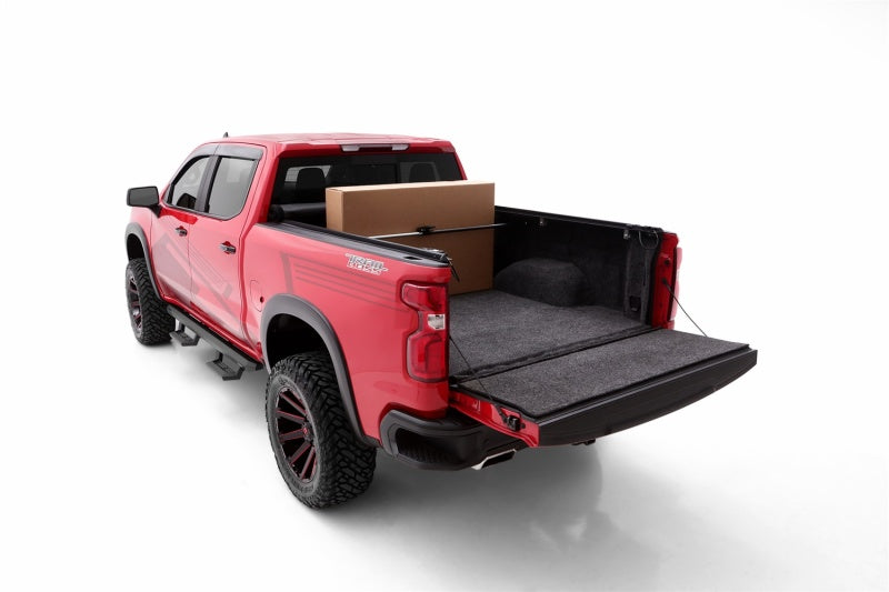 Lund Universal Ratcheting Cargo Bar - Black LUND Cargo Organization  AXOPROS