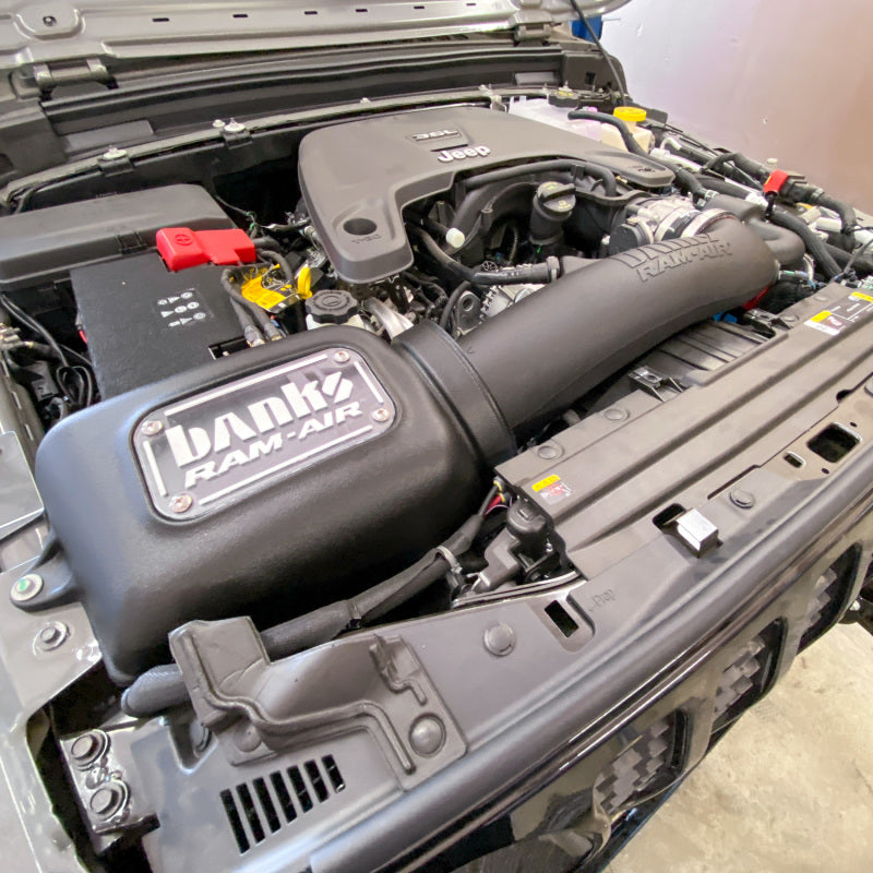 Banks Power 18-20 Jeep 3.6L Wrangler (JL) Ram-Air Intake System Banks Power Short Ram Air Intakes  AXOPROS
