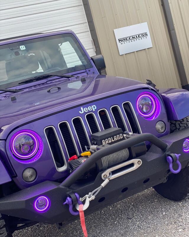 Oracle 7in High Powered LED Headlights - Black Bezel - ColorSHIFT - BC1 SEE WARRANTY ORACLE Lighting Headlights  AXOPROS