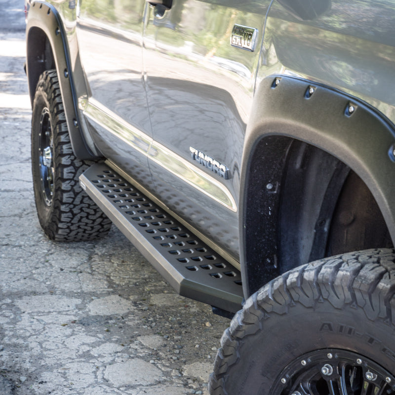 Go Rhino 2022 Toyota Tundra Crew Max 4dr RB20 Kit w/RB20 Running Board + Brkts - Tex. Blk Go Rhino Running Boards  AXOPROS