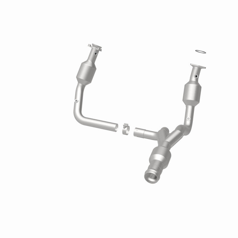 MagnaFlow Converter Direct Fit 2015 GMC Yukon XL V8 6.2L Magnaflow Catalytic Converter Direct Fit  AXOPROS