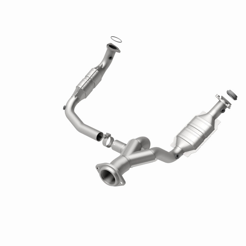 MagnaFlow Conv DF 07-08 Escalade 6.2 Driver Side OEM Magnaflow Catalytic Converter Direct Fit  AXOPROS