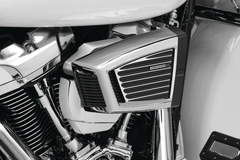 Kuryakyn Servo Cover Milwaukee-8 With Kuryakyn Air Cleaners Black Kuryakyn Air Intake Components  AXOPROS