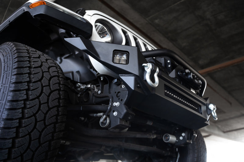DV8 Offroad 18-23 Jeep Wrangler JL / 20-23 Jeep Gladiator JT FS-7 Mid-Width Winch Front Bumper DV8 Offroad Bumpers - Steel  AXOPROS