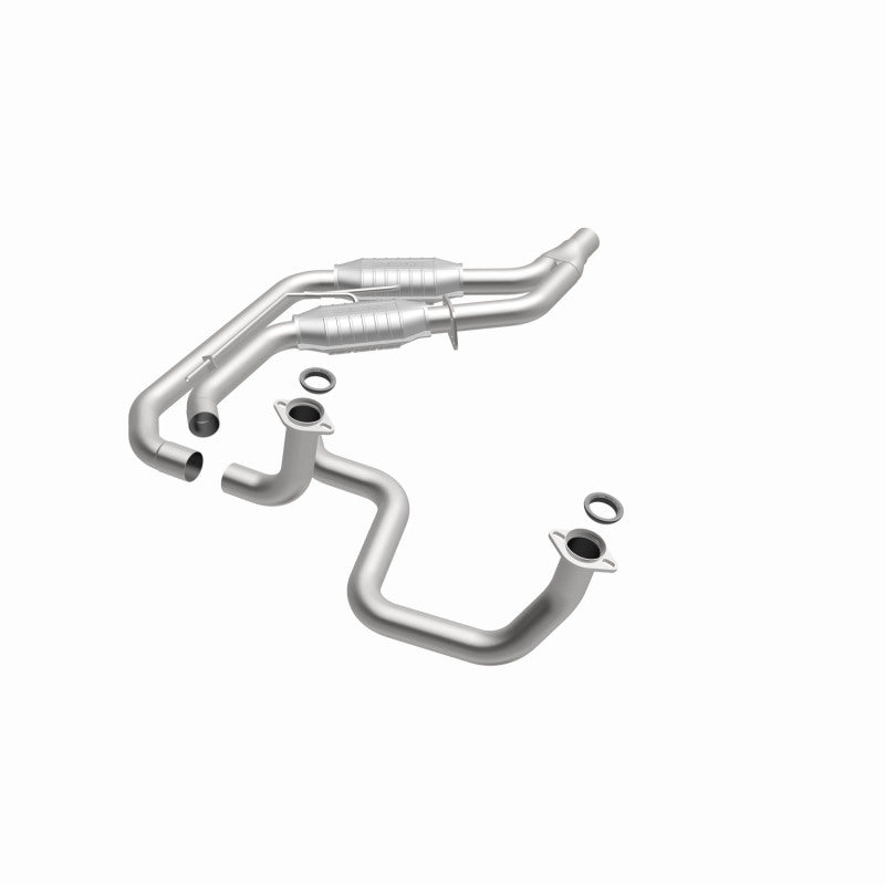 MagnaFlow Conv DF GM 89 92 (2.5in Tubing) Magnaflow Catalytic Converter Direct Fit  AXOPROS