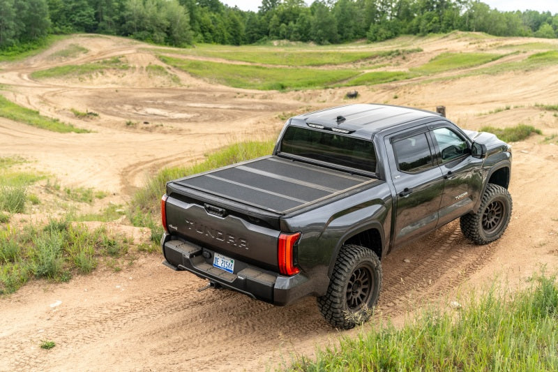 Extang 19-23 Chevy/GMC Silverado/Sierra 5.8ft. Bed Endure ALX Extang Tonneau Covers - Hard Fold  AXOPROS
