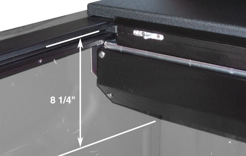 Roll-N-Lock 2009 Dodge Ram 1500 LB 96in M-Series Retractable Tonneau Cover Roll-N-Lock Tonneau Covers - Retractable  AXOPROS