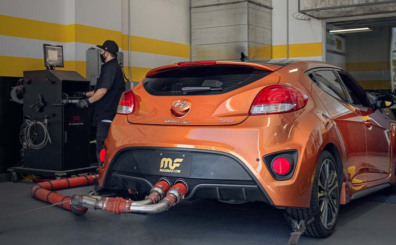 MagnaFlow Conv D/F 05- 300C/Magnum 5.7 w/cats Magnaflow Catalytic Converter Direct Fit  AXOPROS
