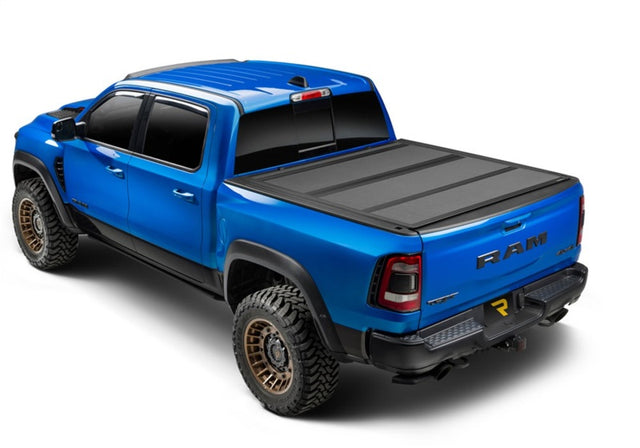 Extang 19-23 Chevy/GMC Silverado/Sierra 5.8ft. Bed Endure ALX Extang Tonneau Covers - Hard Fold  AXOPROS