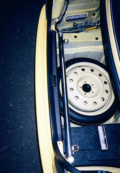 Cusco Trunk Bar SXE10 IS300 Cusco Chassis Bracing  AXOPROS