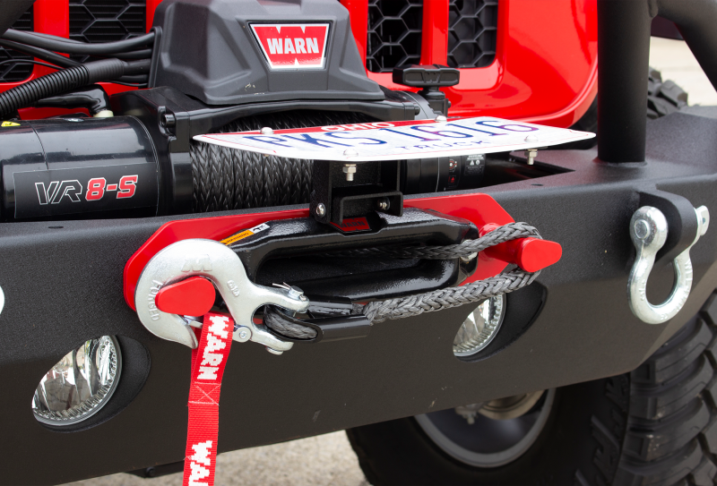 Fishbone Offroad 2018+ Jeep Wrangler JL - Black Aluminum Hawse Fairlead License Plate Mount Fishbone Offroad License Frame  AXOPROS