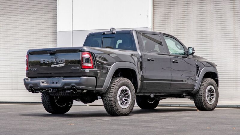 Borla 21-22 Dodge RAM 1500 TRX 6.2L V8 4WD CCSB 5in. Black Chrome-Plated Optional Tips - 304SS Borla Tips  AXOPROS