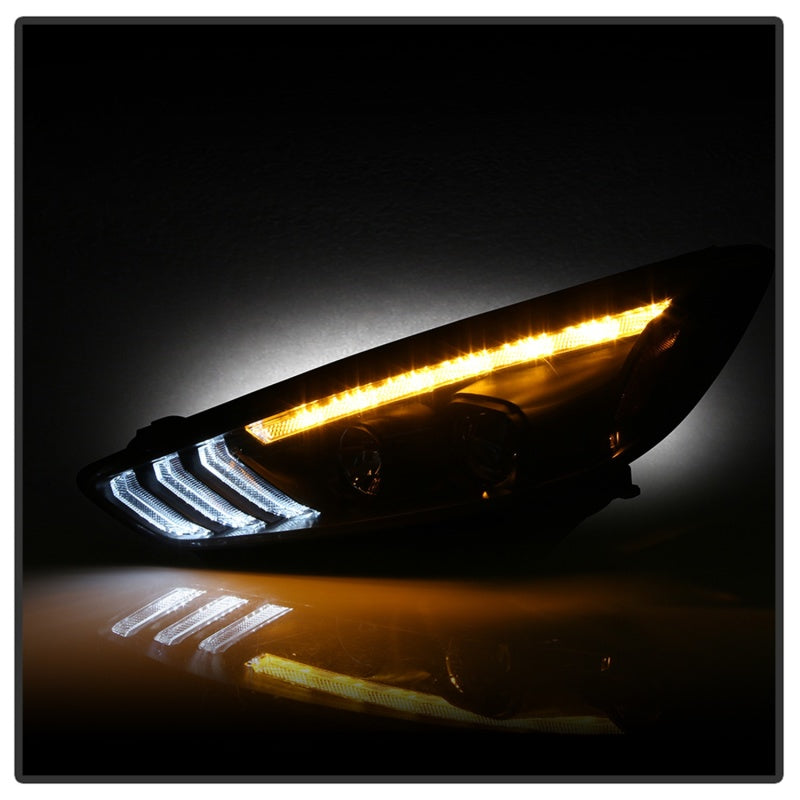 Spyder 15-18 Ford Focus Projector Headlights - Seq Turn Light Bar - Black PRO-YD-FF15-LBSEQ-BK SPYDER Headlights  AXOPROS