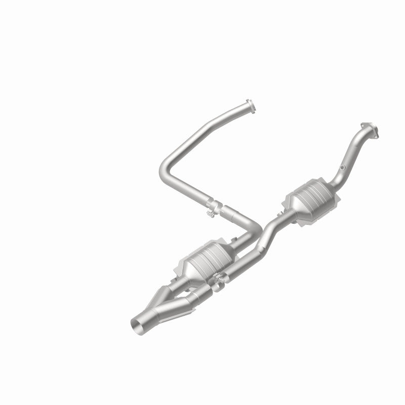 Magnaflow Conv DF 04-07 Dodge Ram 5.7L Magnaflow Catalytic Converter Direct Fit  AXOPROS