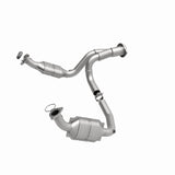MagnaFlow Conv DF 07-08 Escalade 6.2 Driver Side OEM Magnaflow Catalytic Converter Direct Fit  AXOPROS