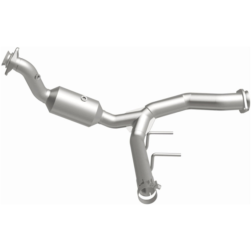 MagnaFlow 15-17 Ford F-150 XL V6 3.5L OEM Grade Direct Fit Catalytic Converter Magnaflow Catalytic Converter Direct Fit  AXOPROS