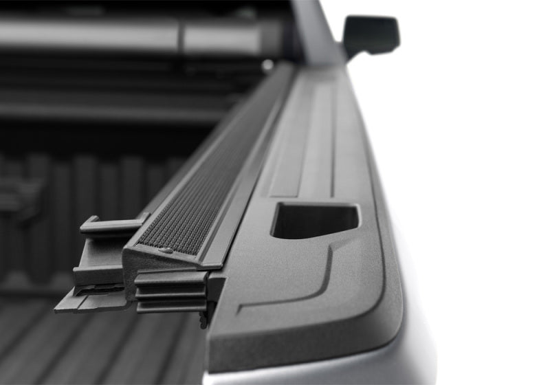 Truxedo 19-20 GMC Sierra & Chevrolet Silverado 1500 (New Body) w/o Tailgate 5ft 8in Pro X15 BedCover Truxedo Bed Covers - Roll Up  AXOPROS