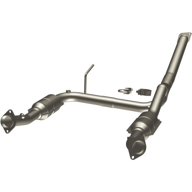 OEM Grade Direct-Fit Catalytic Converter MagnaFlow Exhaust Products Catalytic Converter  AXOPROS