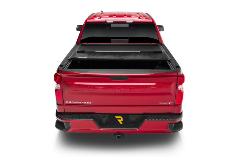 UnderCover 19-20 Chevy Silverado 1500 5.8ft (w/ or w/o MPT) Armor Flex Bed Cover - Black Textured Undercover Bed Covers - Folding  AXOPROS