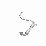 MagnaFlow Conv DF 8/08-09 Toyota Tundra 5.7L Driver Side Magnaflow Catalytic Converter Direct Fit  AXOPROS