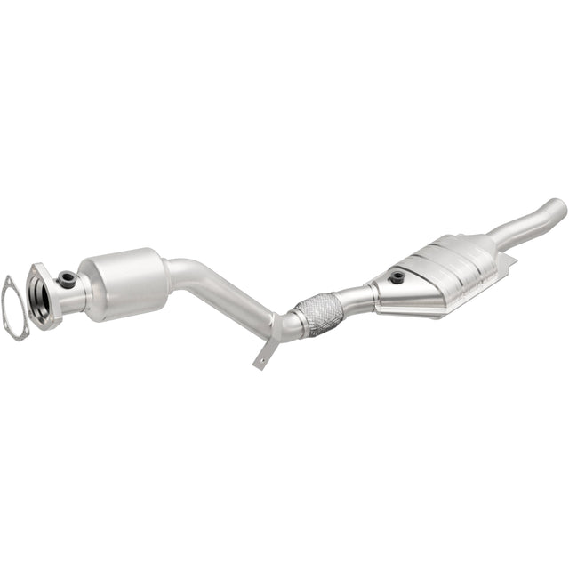 OEM Grade Direct-Fit Catalytic Converter MagnaFlow Exhaust Products Catalytic Converter  AXOPROS