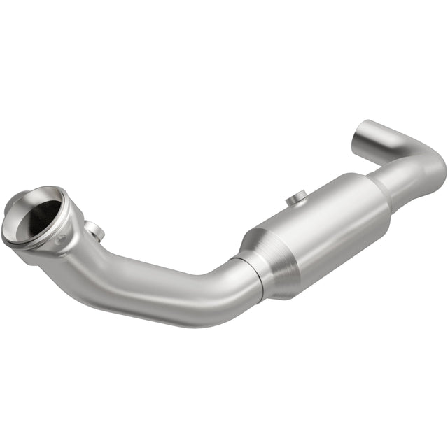 California Direct-Fit Catalytic Converter MagnaFlow Exhaust Products Catalytic Converter  AXOPROS