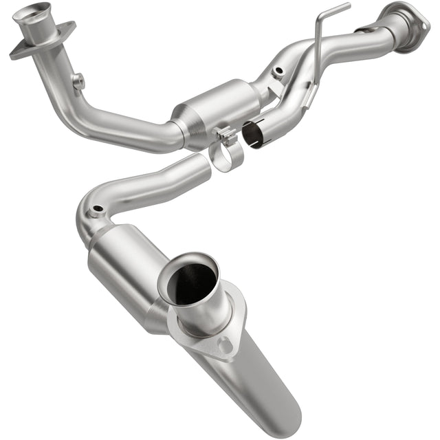 California Direct-Fit Catalytic Converter MagnaFlow Exhaust Products Catalytic Converter  AXOPROS