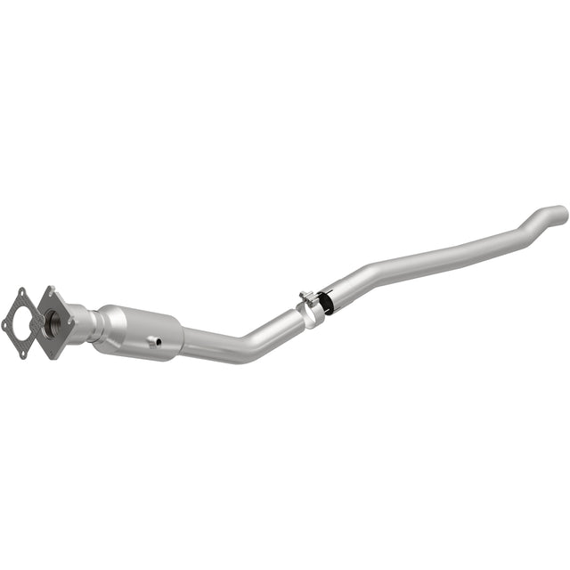 California Direct-Fit Catalytic Converter MagnaFlow Exhaust Products Catalytic Converter  AXOPROS