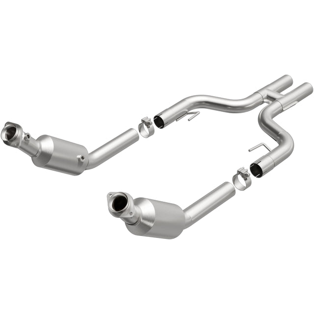 California Direct-Fit Catalytic Converter MagnaFlow Exhaust Products Catalytic Converter  AXOPROS