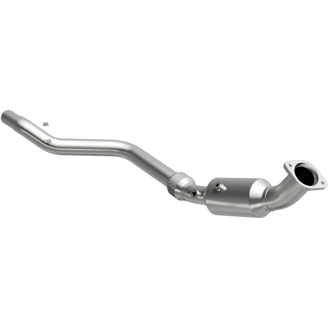 California Direct-Fit Catalytic Converter MagnaFlow Exhaust Products Catalytic Converter  AXOPROS