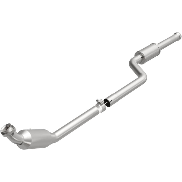 California Direct-Fit Catalytic Converter MagnaFlow Exhaust Products Catalytic Converter  AXOPROS